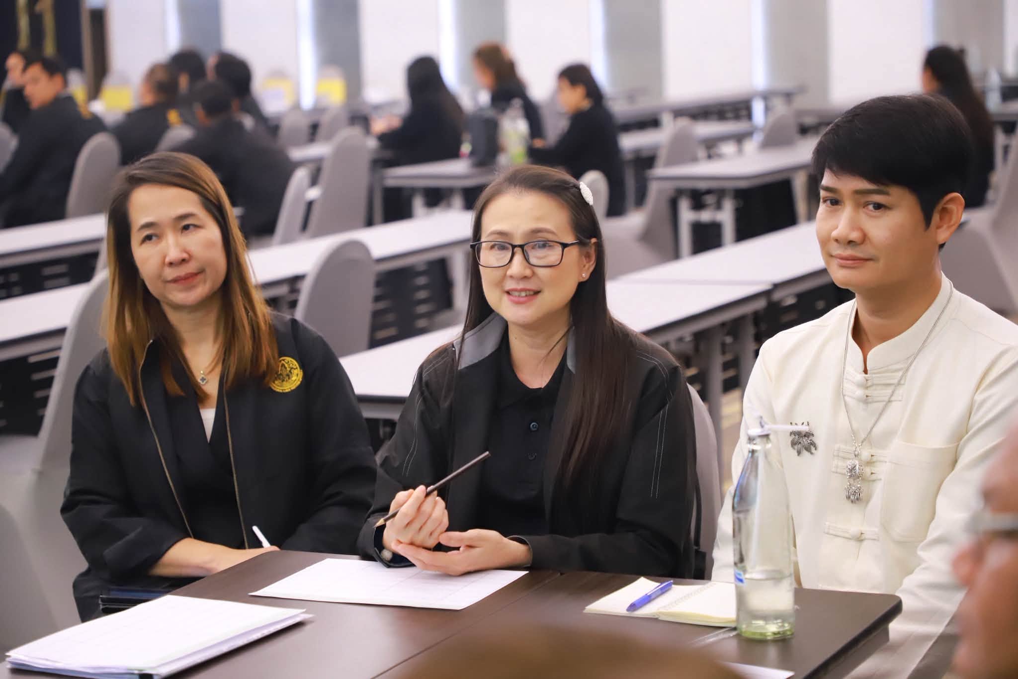 title - รองเลขาธิการ ส.ป.ก. ปิดสัมมนาฯ @เชียงราย ปลุกพลังภูมิภาค เติมองค์ความรู้ มุ่งยกระดับรายได้เกษตรกรยั่งยืน